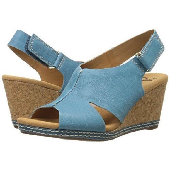 Clark’s Helio Float Wedge Sandals - Picture 2 of 9
